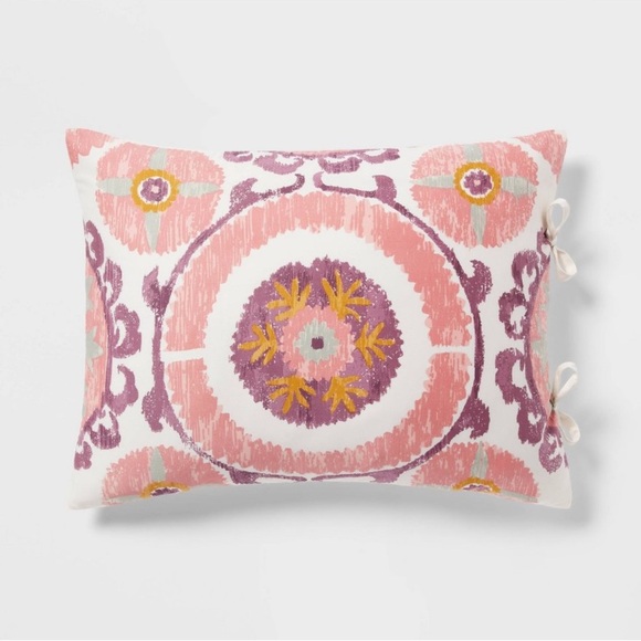 Threshold Suzani Print Quilt Set in Ivory, Orange, and Red - Picture 3 of 3